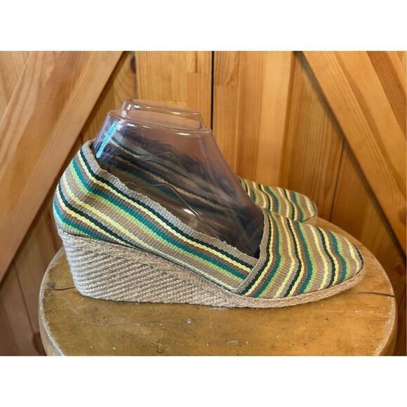 ANDRE ASSOUS Multicolored Canvas Designer Espadrille Close Toe Wedges Size 8.5 - Picture 1 of 8